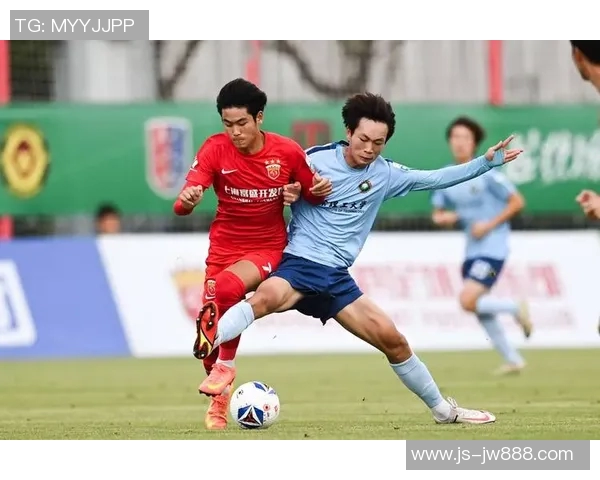 杭州足球队近期表现分析与未来发展展望探讨 杭州足球队近期表现分析与未来发展展望探讨